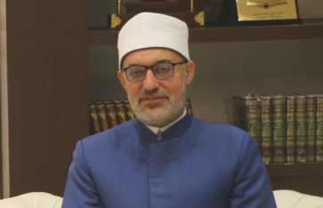 دكتور نظير عياد دكتور نظير عياد