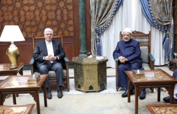 د. الطيب ووزير التعليم العالي د. الطيب ووزير التعليم العالي