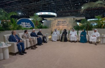 شيخ الأزهر ورئيس مجلس دبي شيخ الأزهر ورئيس مجلس دبي