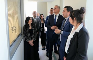 وزير البترول خلال الزيارة  وزير البترول خلال الزيارة