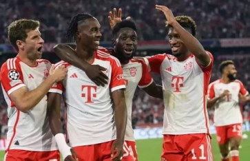 بايرن ميونيخ  بايرن ميونيخ