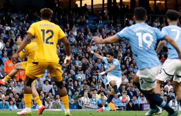 مرموش في لقاء وولفرهامبتون  مرموش في لقاء وولفرهامبتون