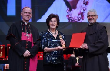 عازفة البيانو مارسيل متى