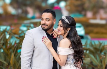 إيمان عبد الغني وخطيبها  إيمان عبد الغني وخطيبها