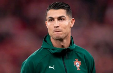 كريستيانو رونالدو  كريستيانو رونالدو