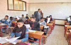 طلاب الصف الثالث الإعدادي 