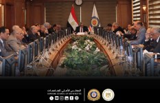 جانب من اللقاء  جانب من اللقاء