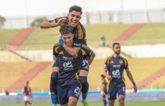 بيراميدز الأهلي وسيراميكا 