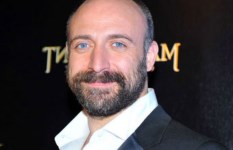   الفنان خالد أرغنتش