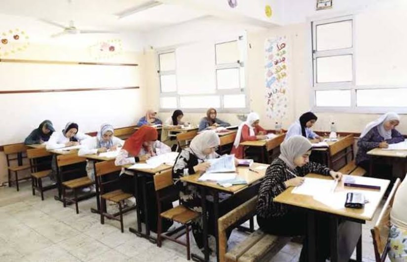 طلاب الصف الثالث الإعدادي طلاب الصف الثالث الإعدادي
