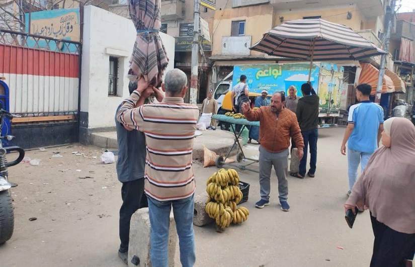 حملات مكثفة لإزالة المخالفات حملات مكثفة لإزالة المخالفات