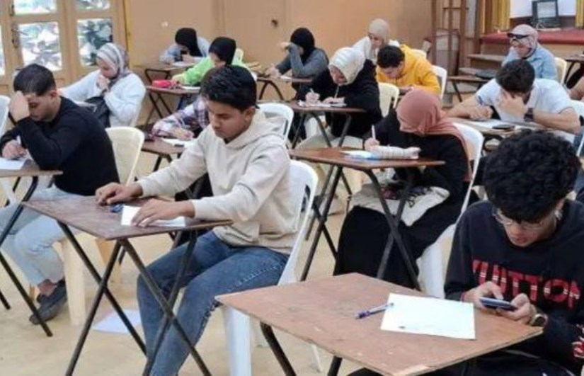 امتحانات طلاب الشهادة الإعدادية بالوادي الجديد امتحانات طلاب الشهادة الإعدادية بالوادي الجديد