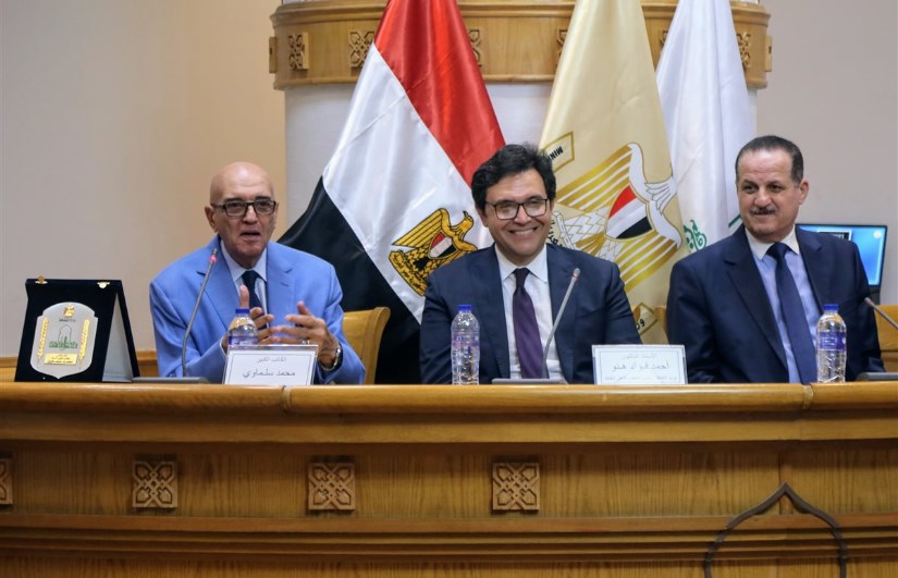 وزير الثقافة وزير الثقافة