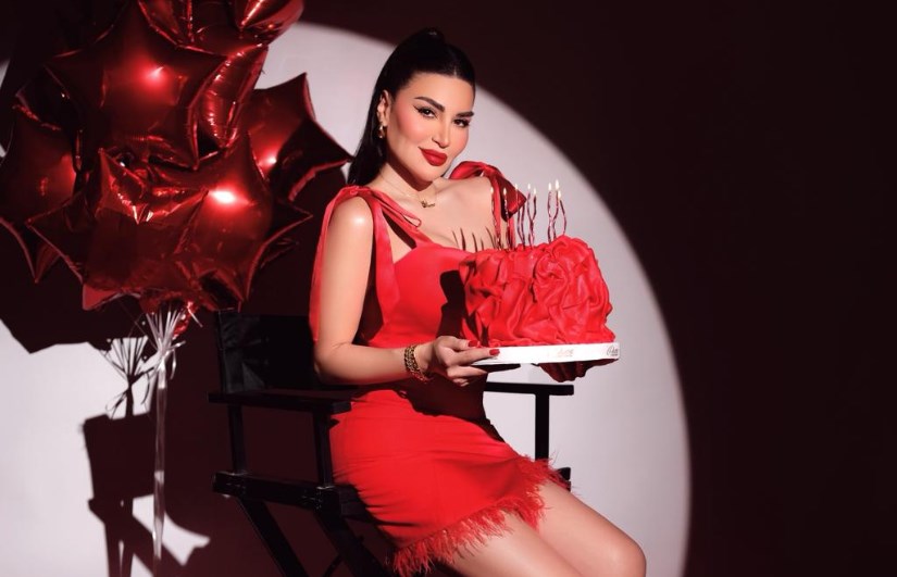 سارة نخلة سارة نخلة