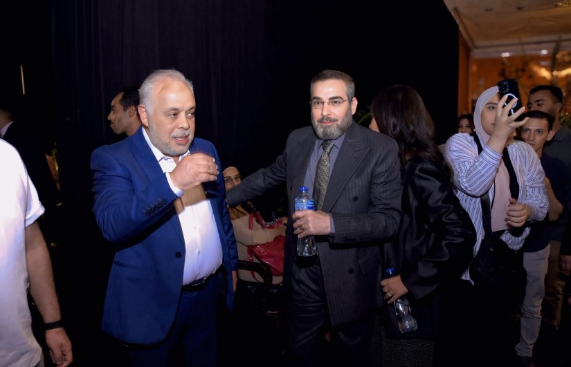 العرض الموسيقي المسرحي صوت وصورة العرض الموسيقي المسرحي صوت وصورة