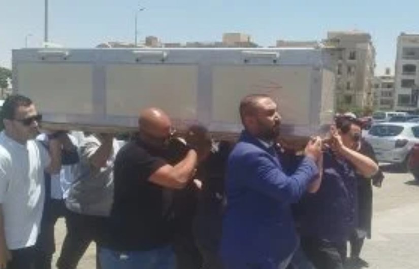 جنازة جدة الفنانة الشابة وئام مجدى جنازة جدة الفنانة الشابة وئام مجدى