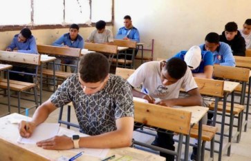 طلاب الشهادة الإعدادية  طلاب الشهادة الإعدادية