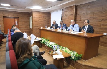 اجتماع وزير التعليم العالي 