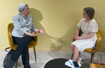 الدكتورة ياسمين فؤاد وزير البيئة  الدكتورة ياسمين فؤاد وزير البيئة