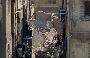 انهيار عقار الفنان نور الشريف بحي السيدة زينب  انهيار عقار الفنان نور الشريف بحي السيدة زينب