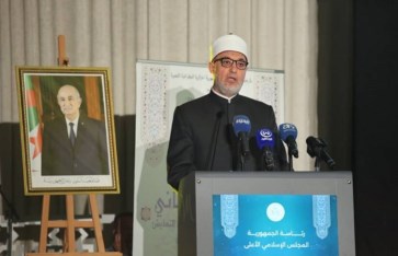 دكتور نظير عياد دكتور نظير عياد