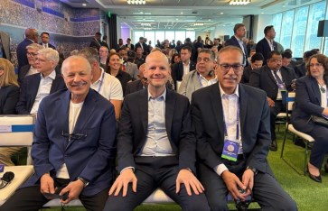 هاني أبو ريدة في اجتماع فيفا  هاني أبو ريدة في اجتماع فيفا