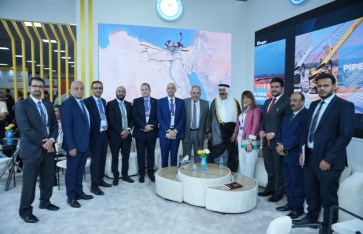 الوفد المصري فى ضيافة المعرض