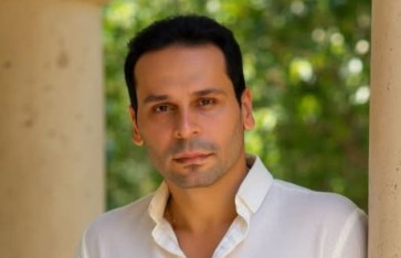 محمود عزازي 