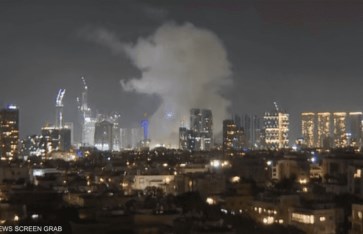 ايران تدك اسرائيل بوابل من الصواريخ ايران تدك اسرائيل بوابل من الصواريخ