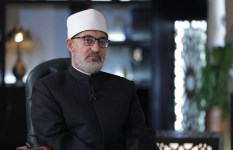 دكتور نظير عياد 