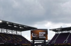 توقف مباراة بنفيكا و أوكلاند سيتي 