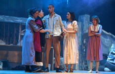 مسرح السامر مسرح السامر