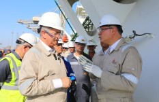 جولة وزير البترول بسفينة "Energos Eskimo"
