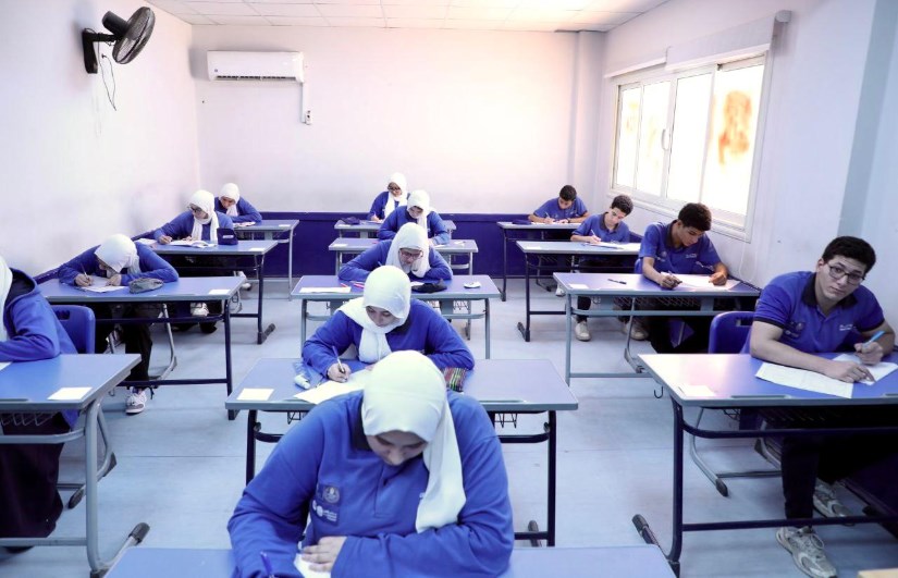 طلاب الصف الثالث الإعدادي طلاب الصف الثالث الإعدادي