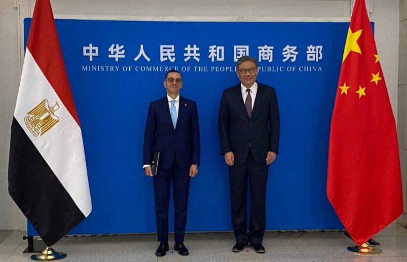 وزير الاستثمار ونظيره الصيني وزير الاستثمار ونظيره الصيني