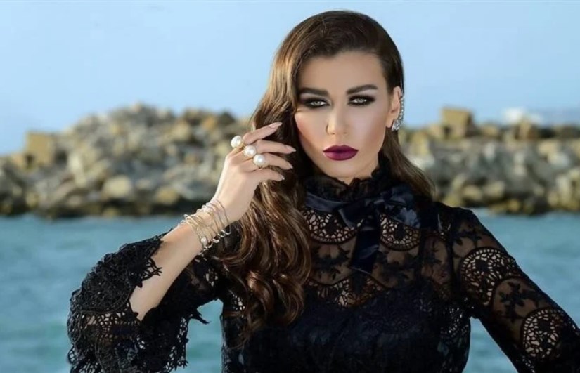 نادين الراسي نادين الراسي