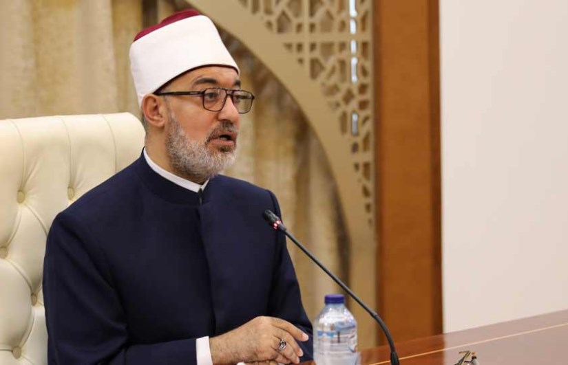 دكتور نظير عياد دكتور نظير عياد