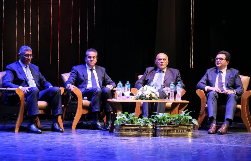 وزير الثقافة ومجدي يعقوب وزير الثقافة ومجدي يعقوب