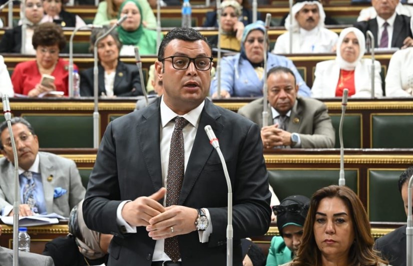 وزير الإسكان فى جلسة مجلس النواب وزير الإسكان فى جلسة مجلس النواب