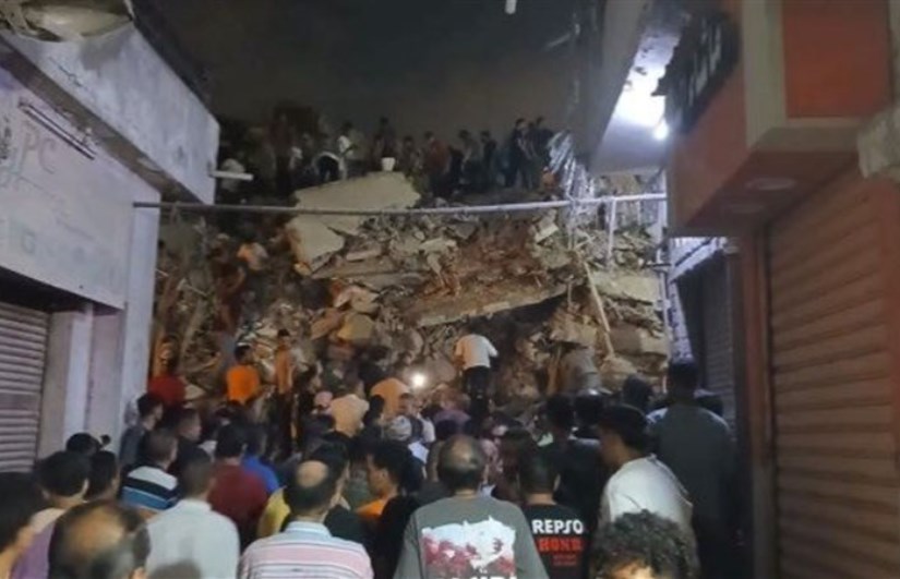 صورة من الانهيار صورة من الانهيار