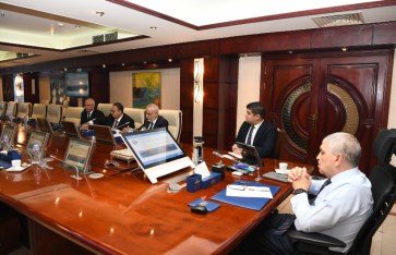 الفريق أسامة ربيع رئيس هيئة قناة السويس  الفريق أسامة ربيع رئيس هيئة قناة السويس