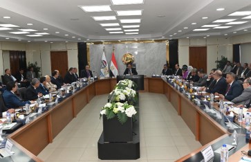 وزير قطاع الأعمال العام  وزير قطاع الأعمال العام