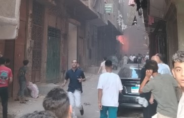 حريق 4 مطاعم في الخصوص  حريق 4 مطاعم في الخصوص