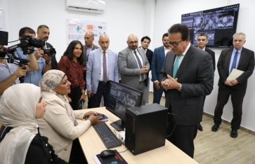 الدكتور خالد عبد الغفار وزير الصحة والسكان  الدكتور خالد عبد الغفار وزير الصحة والسكان