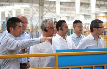 رئيس هيئة قناة السويس الاقتصادية  رئيس هيئة قناة السويس الاقتصادية