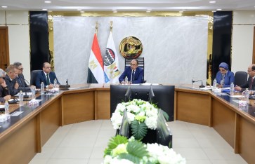 وزير قطاع الأعمال العام  وزير قطاع الأعمال العام