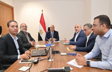 اجتماع وزير الري  اجتماع وزير الري