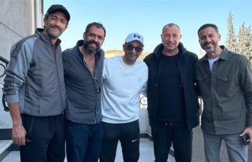 الخطيب مع نجل الراحل نبيل الحلفاوي الخطيب مع نجل الراحل نبيل الحلفاوي