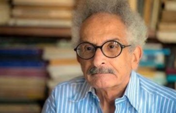 الأديب صنع الله إبراهيم  الأديب صنع الله إبراهيم