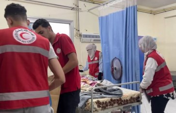 الهلال الأحمر 